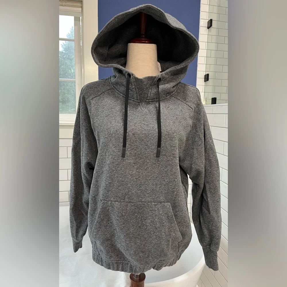 Lululemon Warm For Winter Hoidie - Picture 3 of 11